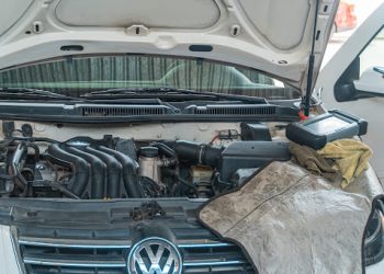 Vérifiez Votre Niveau D’huile Moteur au Maroc en 5 Étapes Faciles