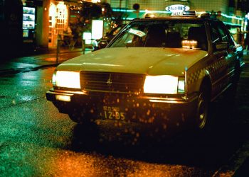 Lorsque Les Phares de Votre Voiture S’éteignent, Voici ce Qu’il Faut Vérifier au Maroc