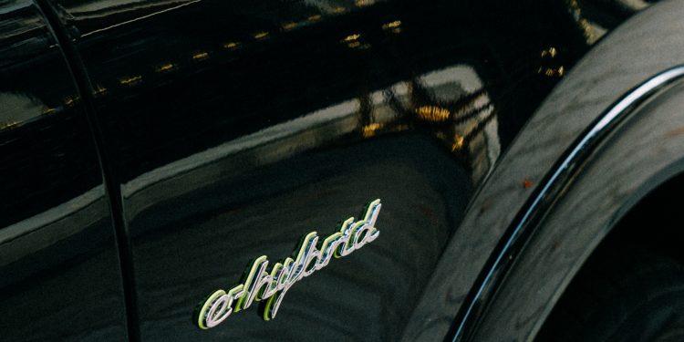 La Voiture Électrique ou Hybride Vaut-elle la Peine de Changer au Maroc?