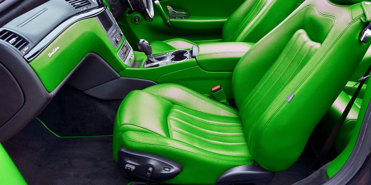 Trucs et Astuces Pour Nettoyer les Sièges Auto en Cuir au Maroc
