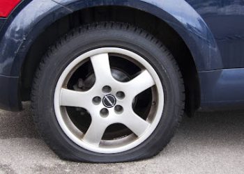 Que Faire en Cas D’éclatement D’un Pneu au Maroc