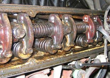 Ne Paniquez Pas : Un Guide sur L’antigel Dans L’huile au Maroc