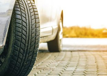 Comment Choisir les Meilleurs Pneus pour Votre Voiture au Maroc
