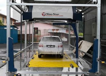 Le Lavage de Voiture Sans Contact Endommage-t-il la Peinture de la Voiture?