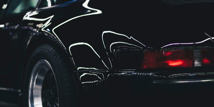 Le guide sur la façon de bien cirer une voiture au Maroc