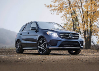 Revue de la Mercedes-Benz GLE 2018