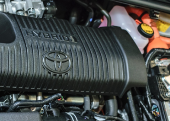 Comment les Coûts d’Entretien des Véhicules Hybrides se Comparent-ils à ceux des véhicules électriques ?