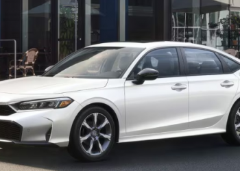 Les 7 Problèmes Courants des Voitures Hybrides et leurs Solutions