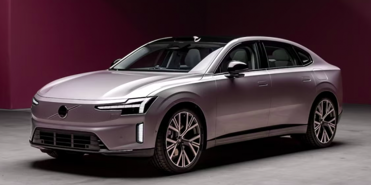 Volvo S90 2026 : Une berline haut de gamme entre élégance, sécurité et technologie