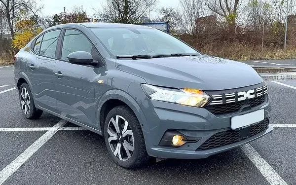 Les 5 meilleures voitures économes en carburant pour les conducteurs marocains