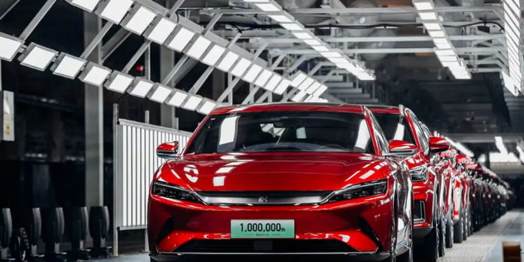 Le Marché Automobile Marocain Dépasse les 200,000 Unités : Quels Facteurs Expliquent ce Record Historique en 2025 ?