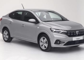 Prolongez la Vie de Votre Dacia Logan sur les Autoroutes Marocaines : Guide Complet d’Entretien et de Conduite